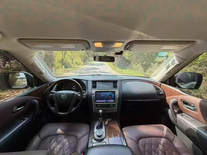 日产骊威 正面外观三