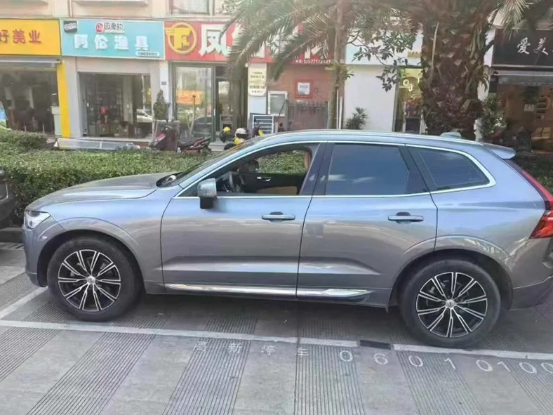 沃尔沃XC60 正面外观二