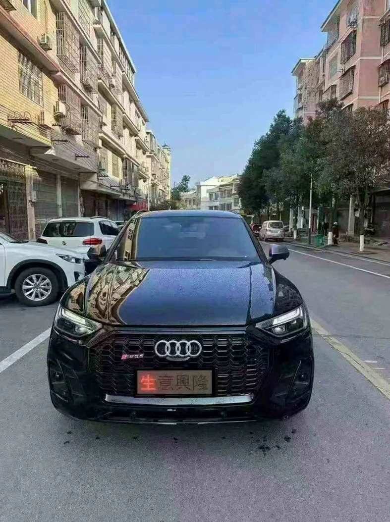21年奥迪Q5L 2.0T四驱顶配
