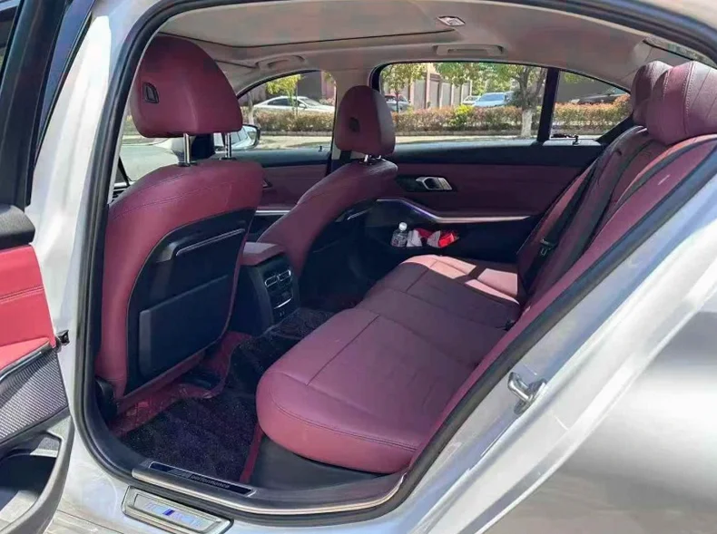 宝马3系 后面外观二