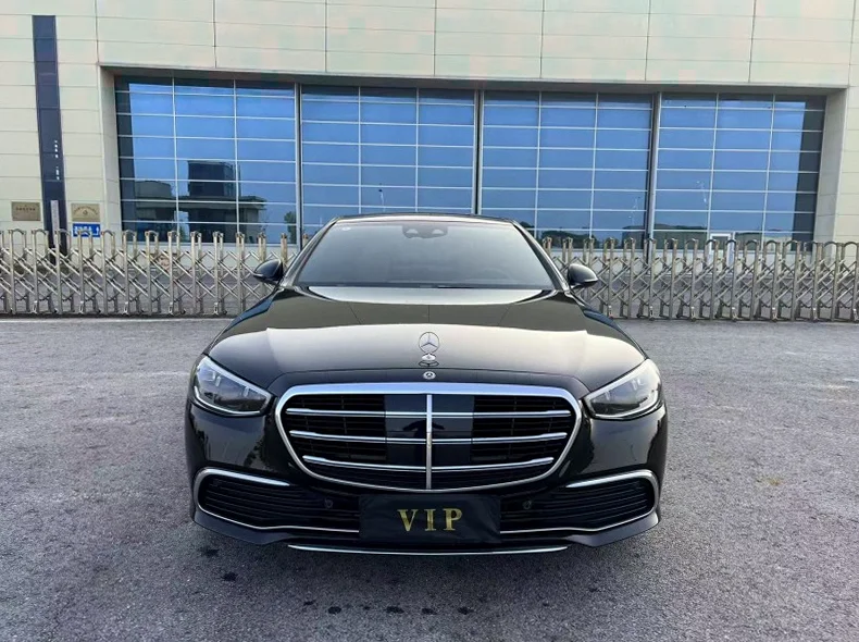 21年奔驰S400L 3.0T绝版排量