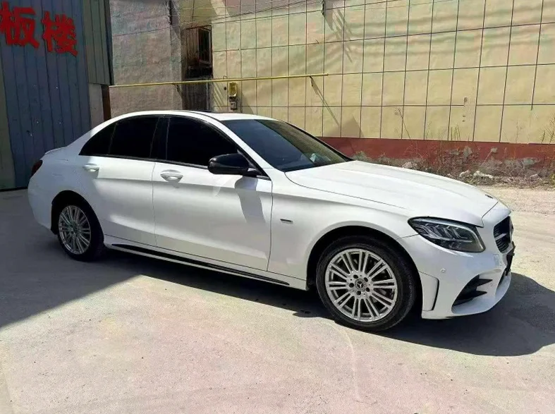 奔驰C 正面外观三