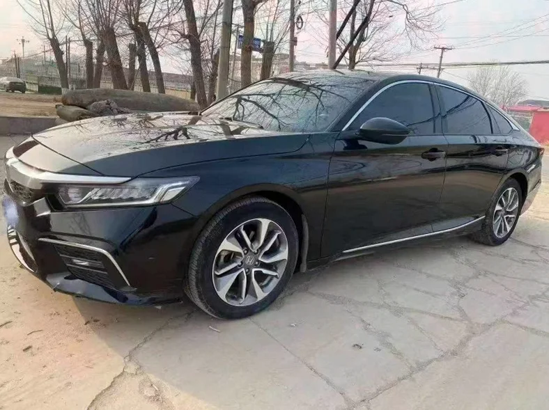 本田英诗派 正面外观二