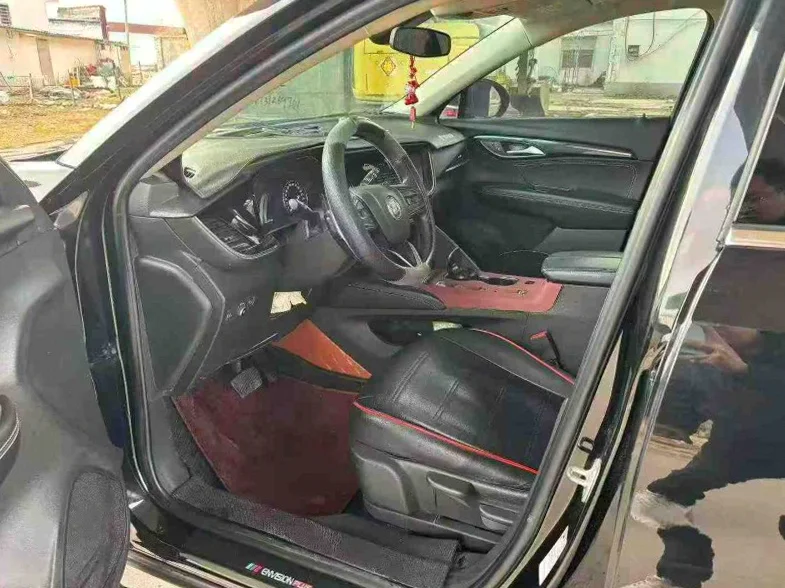 别克昂科威 后面外观三