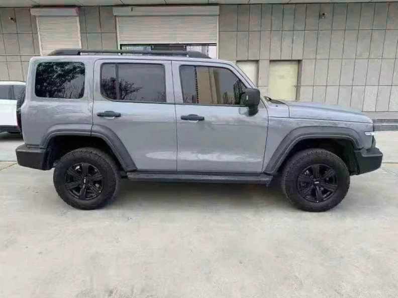 长城汽车坦克 后面外观一