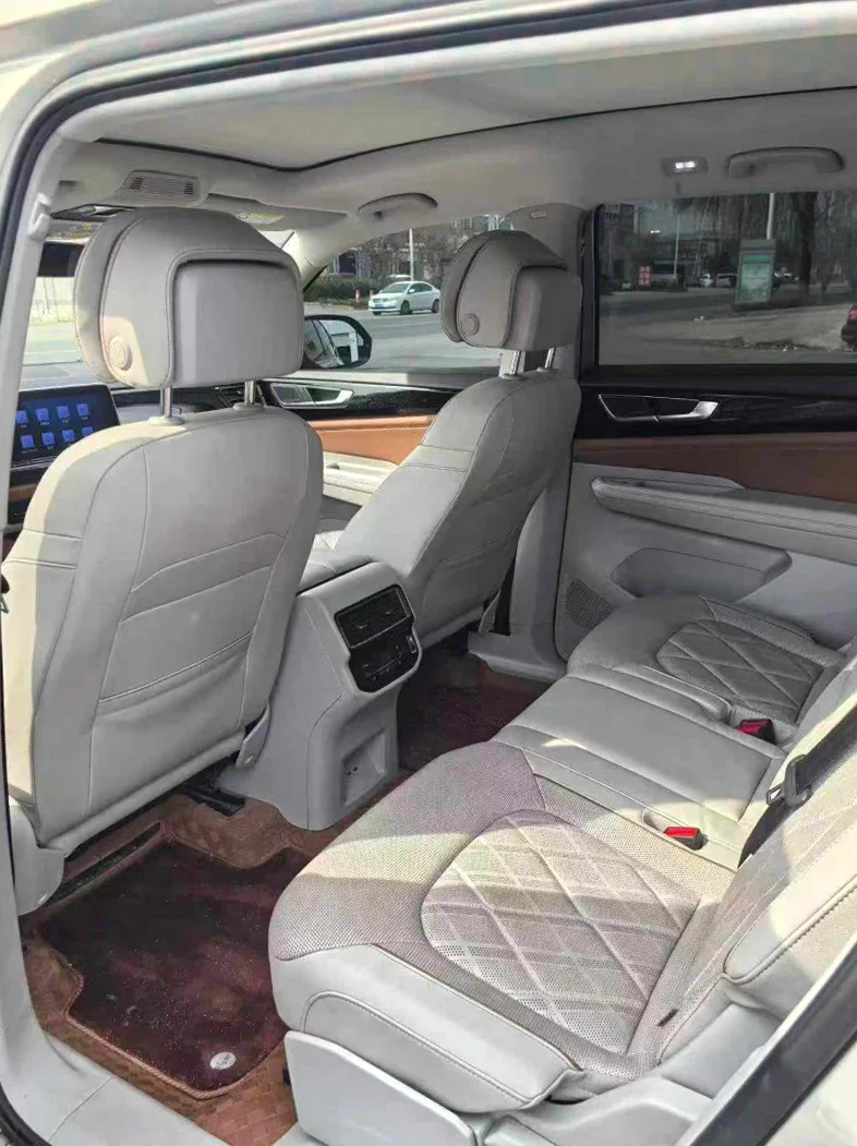 大众途昂 后面外观一