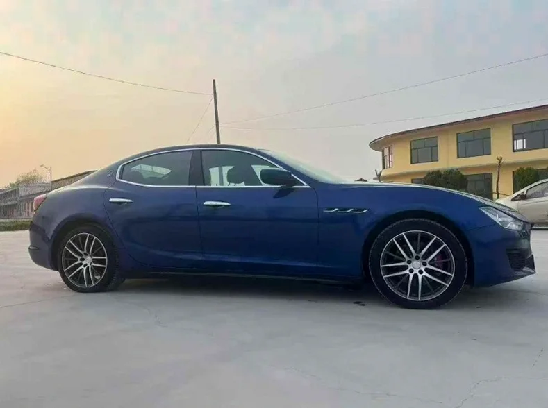 玛莎拉蒂Ghibli 正面外观二