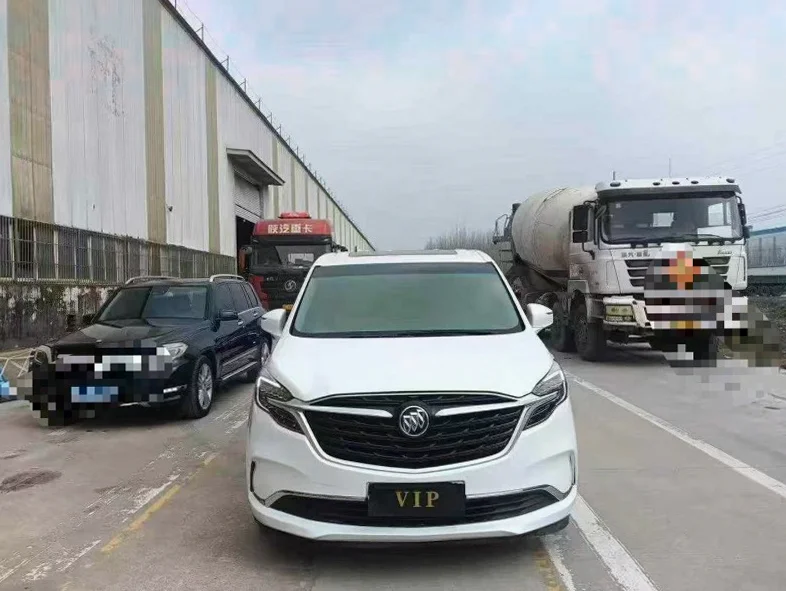 菏泽2021年别克GL8背户车 正面外观一