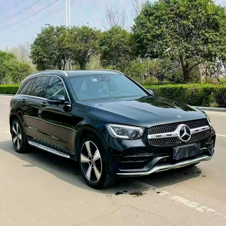 奔驰GLC 正面外观二