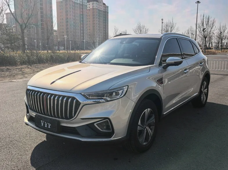 红旗HS5 正面外观三