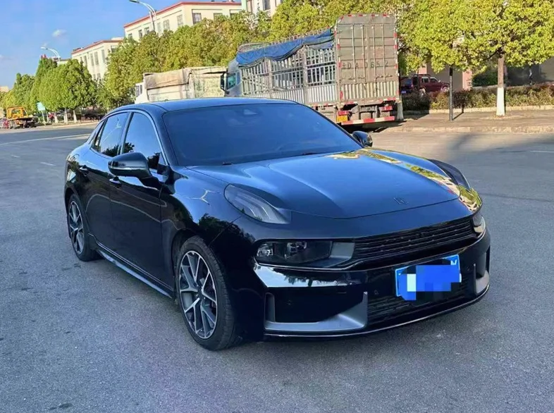 领克03 正面外观二