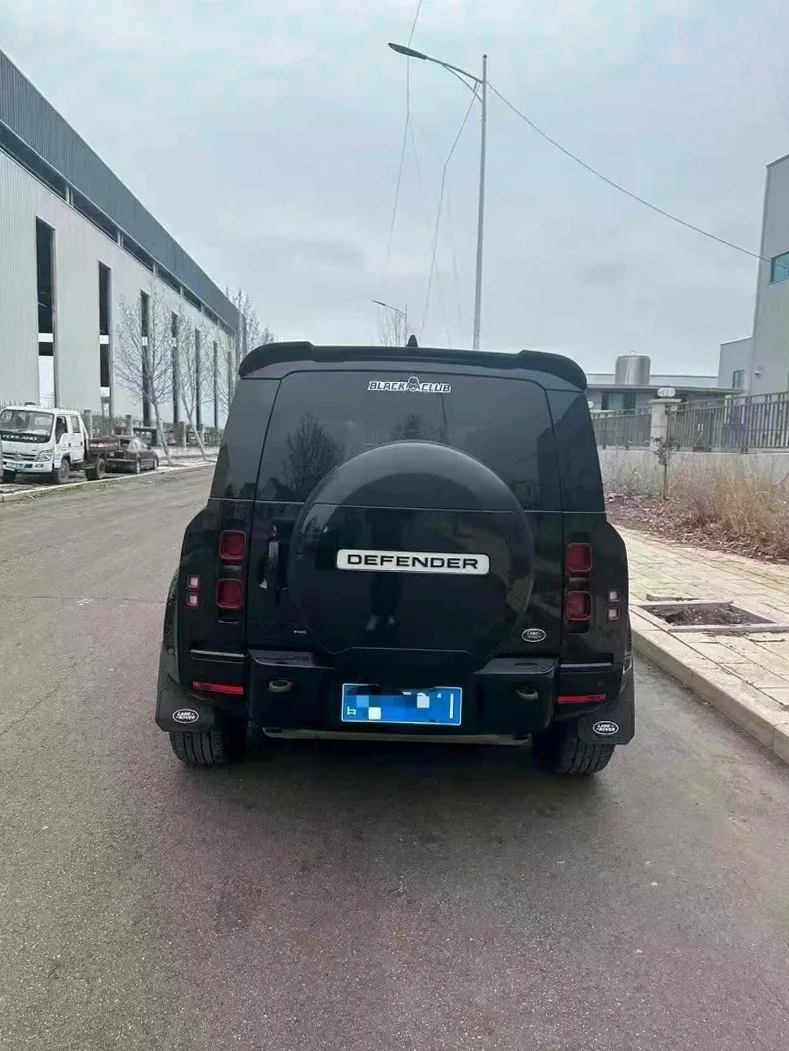 路虎卫士 驾驶室