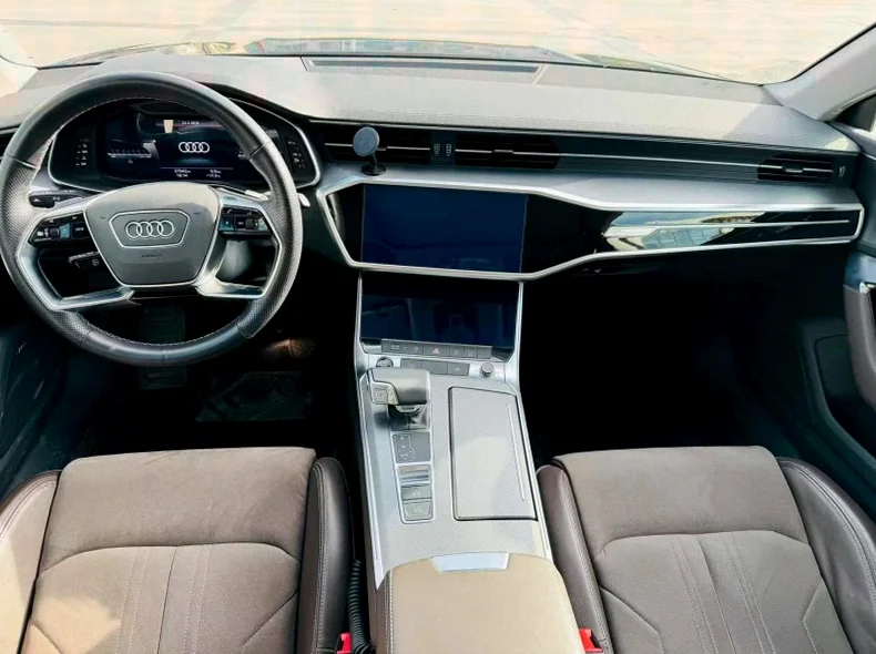 奥迪A7L 后面外观三