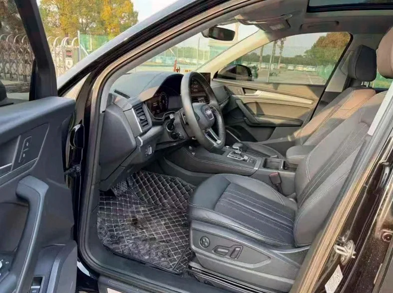 奥迪Q5 后面外观二