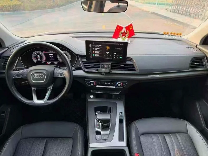 奥迪Q5 后面外观一