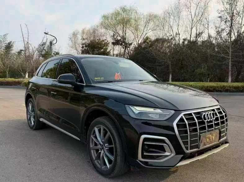 奥迪Q5 正面外观三