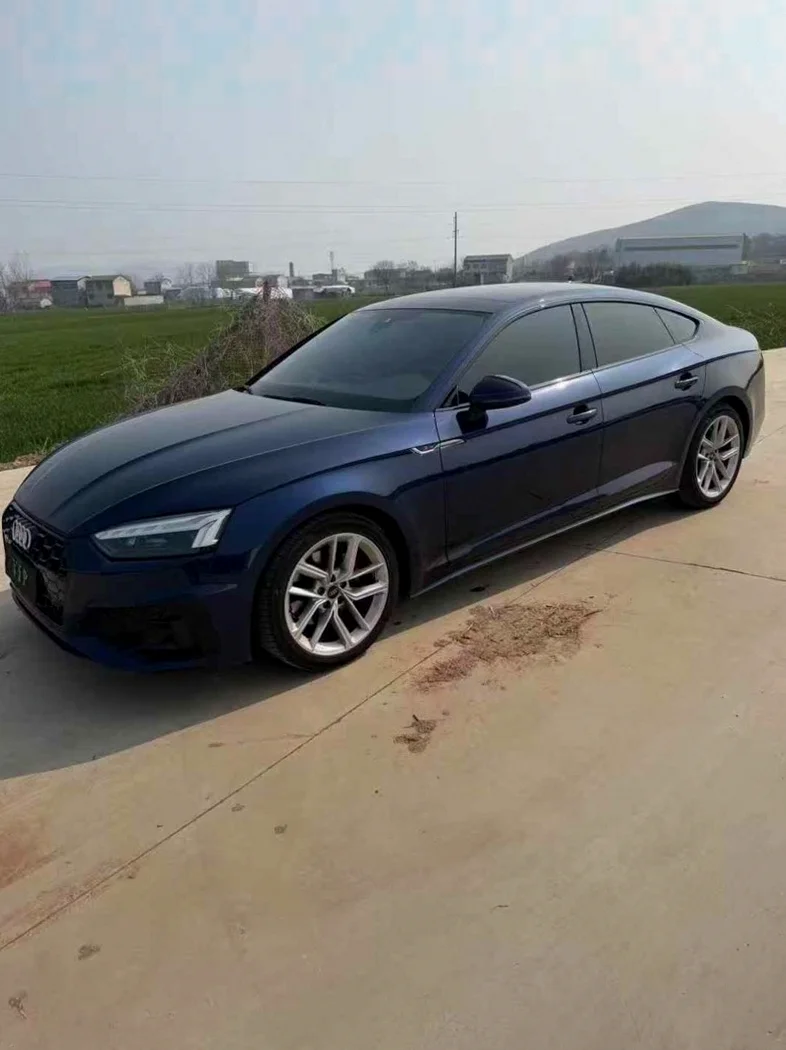 奥迪A5 正面外观二