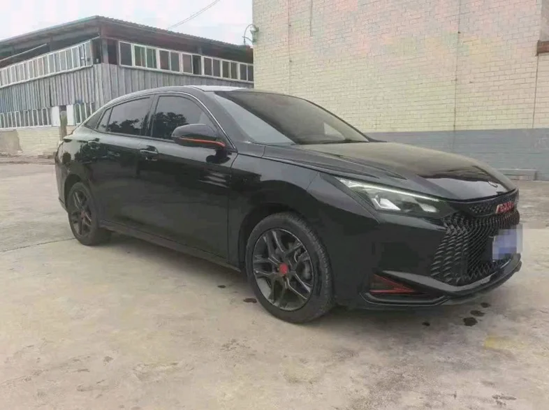 东风奕炫 内饰前排