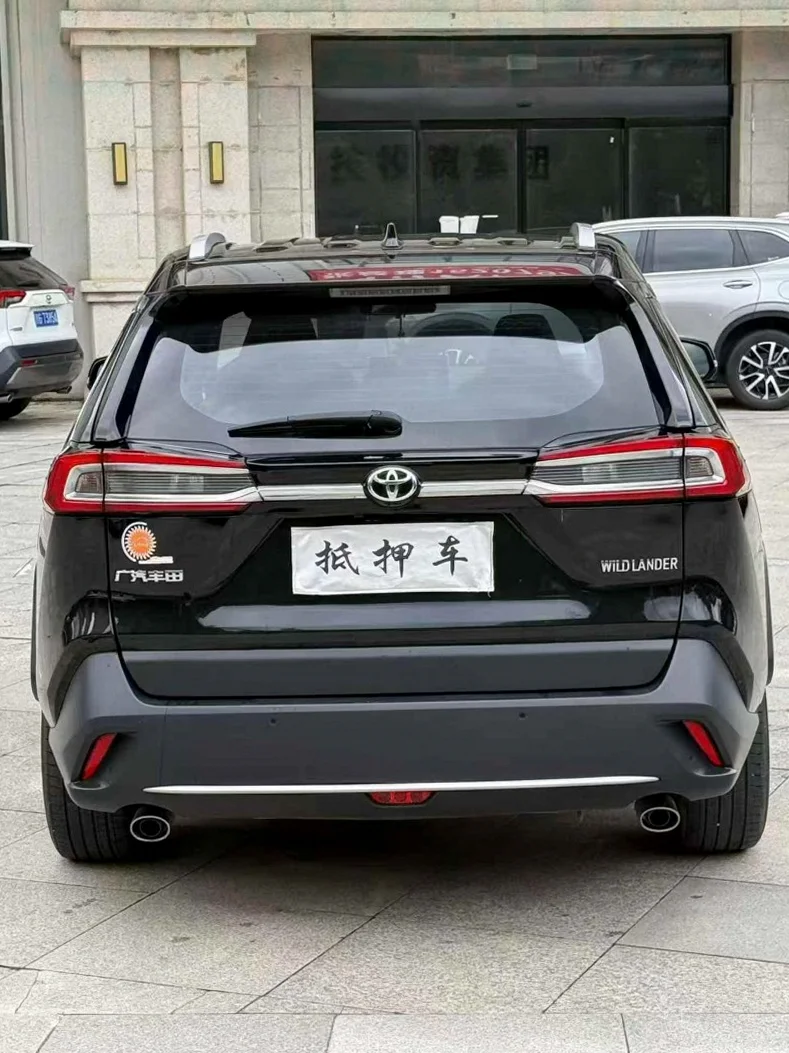 丰田锋兰达 内饰前排