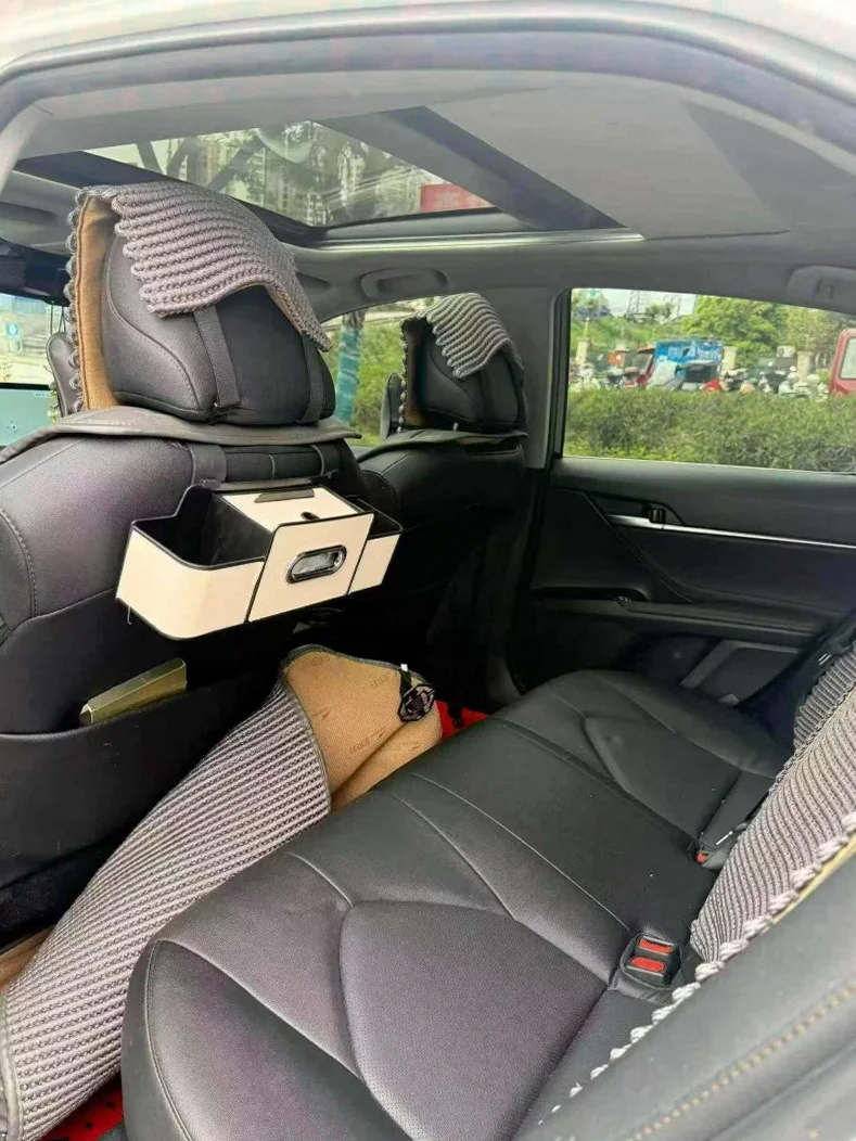 丰田凯美瑞 后面外观三