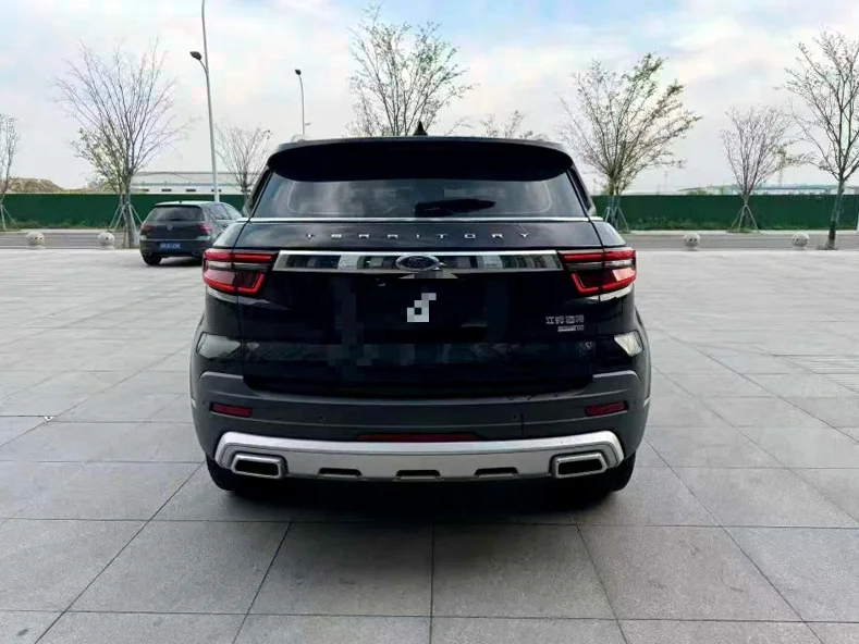 福特领界 驾驶室