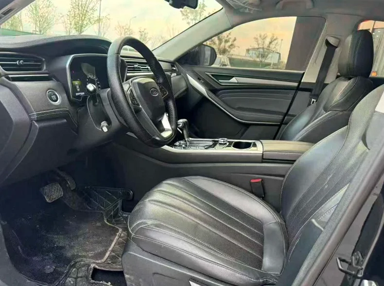 福特领界 后面外观二