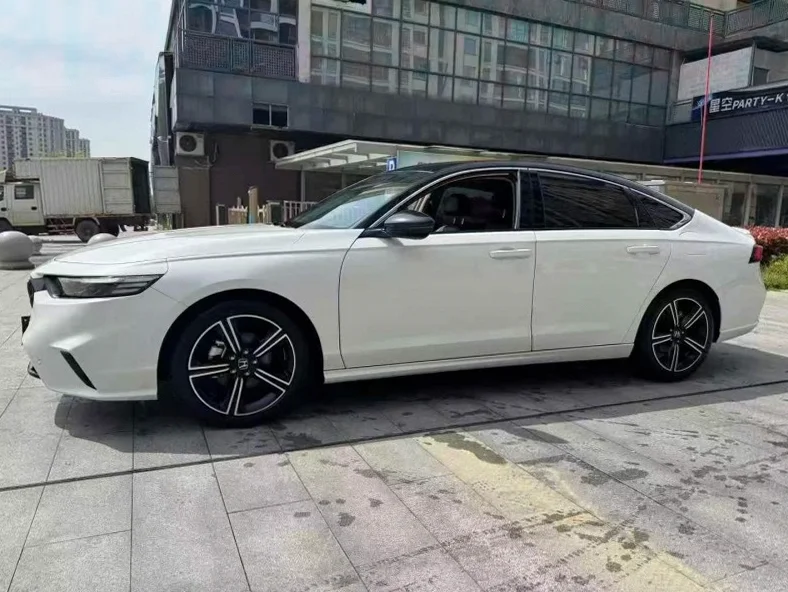 本田英诗派 正面外观二