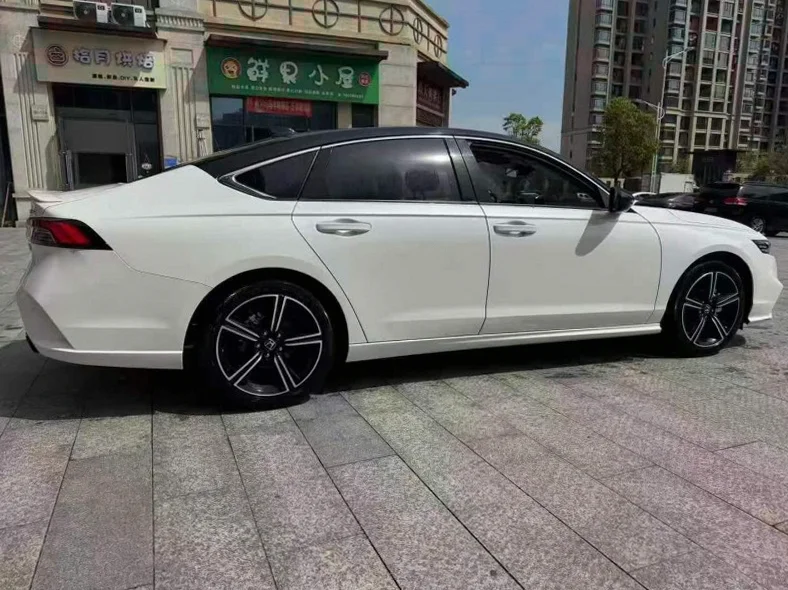 本田英诗派 驾驶室