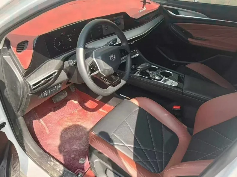 长安汽车逸动 后面外观一