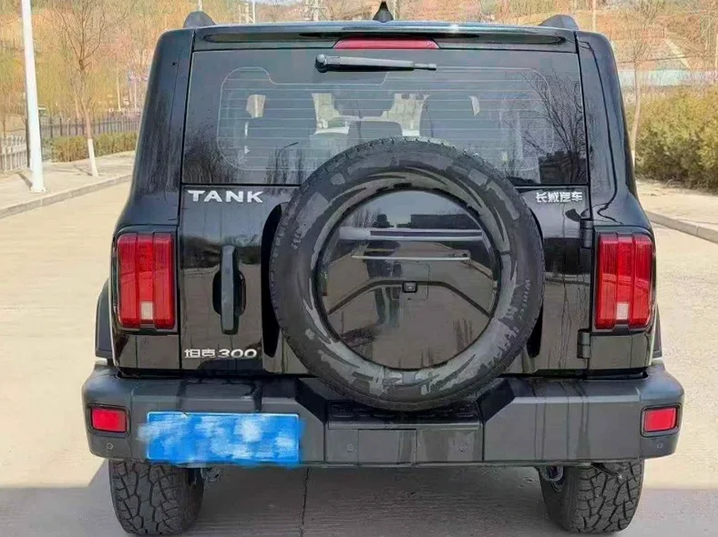 长城汽车坦克 驾驶室