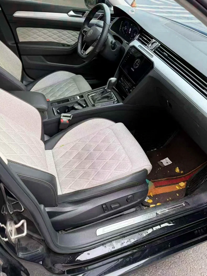 大众迈腾 驾驶室