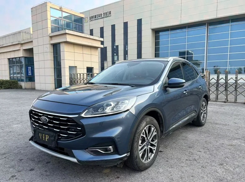 福特锐际 正面外观三