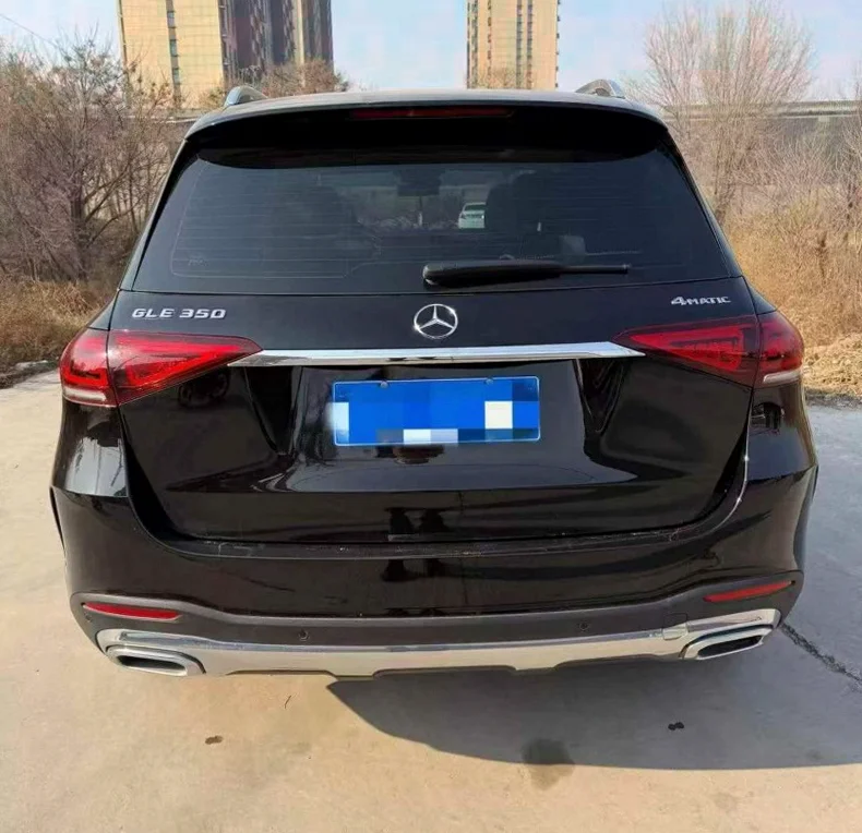 奔驰GLE 后面外观三