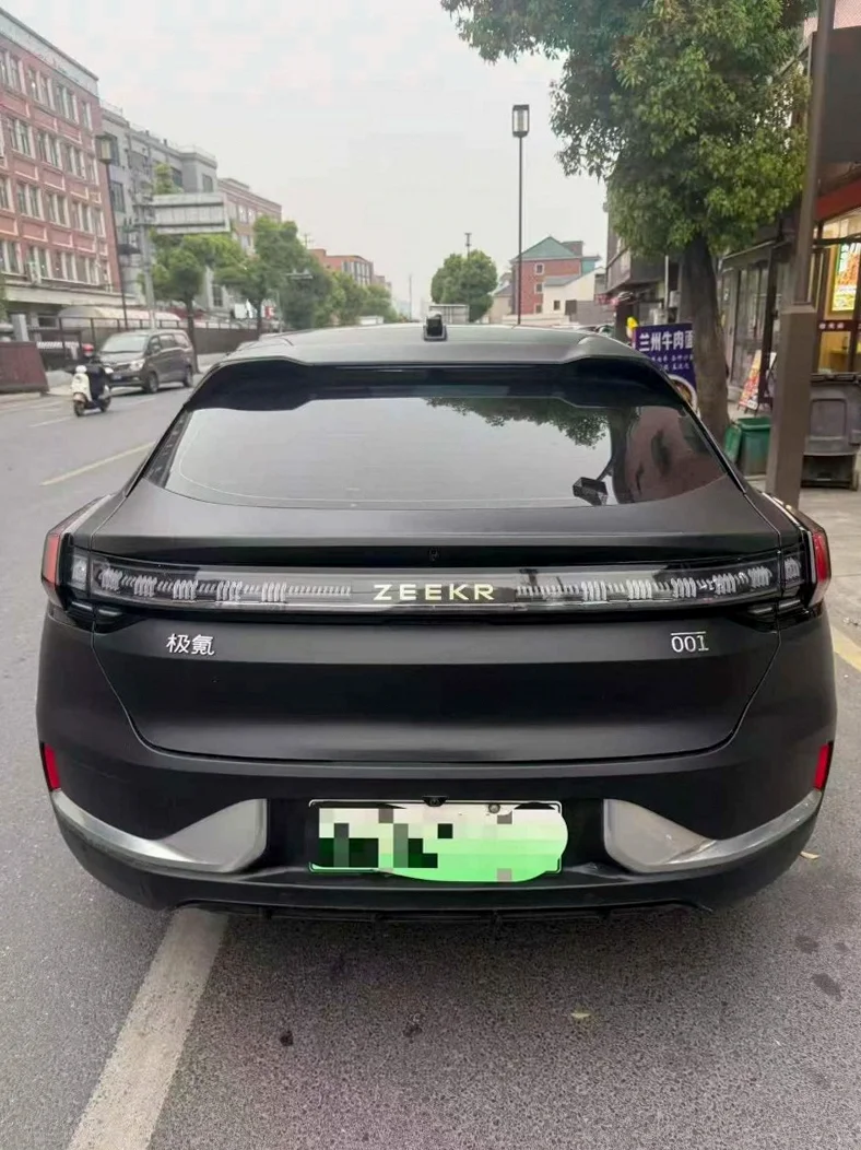 极氪汽车001 内饰前排