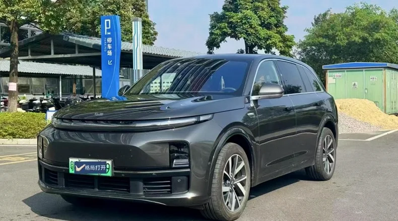 理想L7 正面外观三