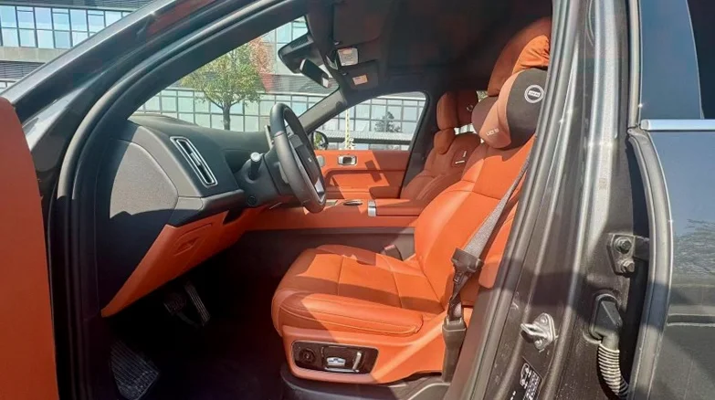 理想L7 后面外观三