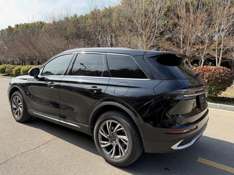 林肯冒险家 内饰前排