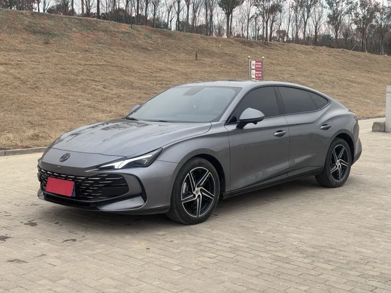 名爵7 后面外观三