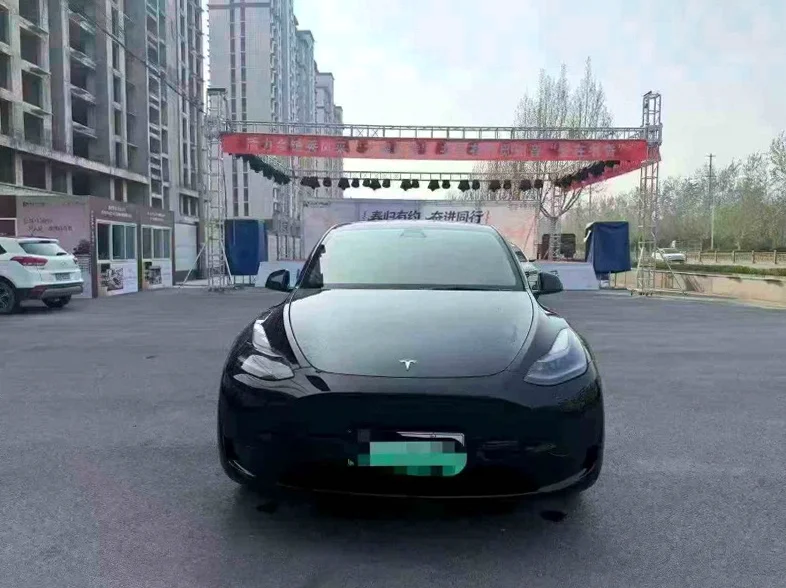 安阳2023年特斯拉MODEL背户车 正面外观一