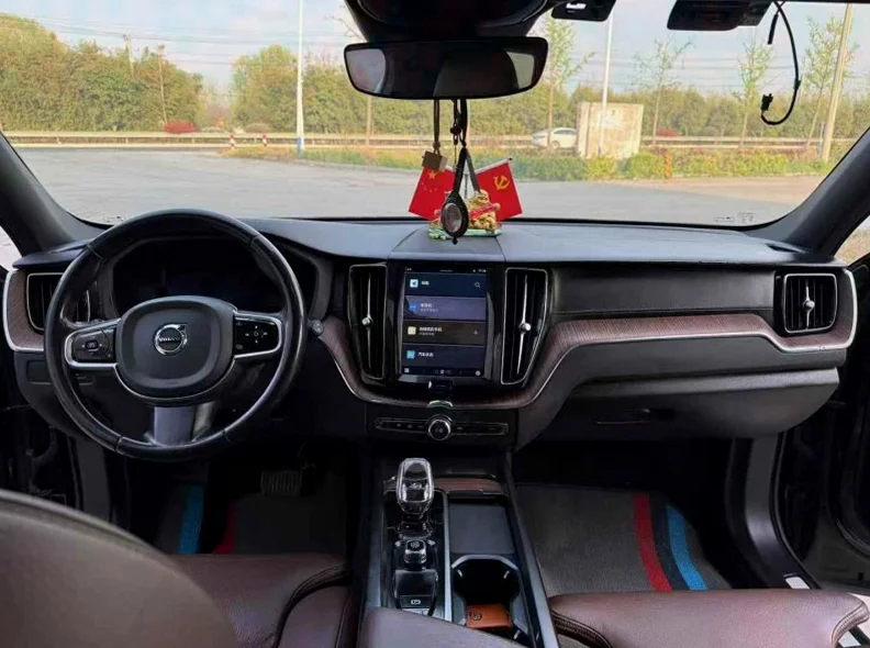 沃尔沃XC60 后面外观二