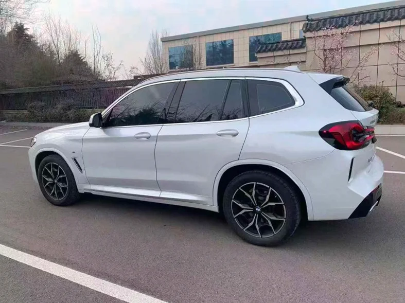 宝马X3 正面外观三