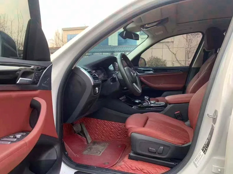 宝马X3 内饰前排