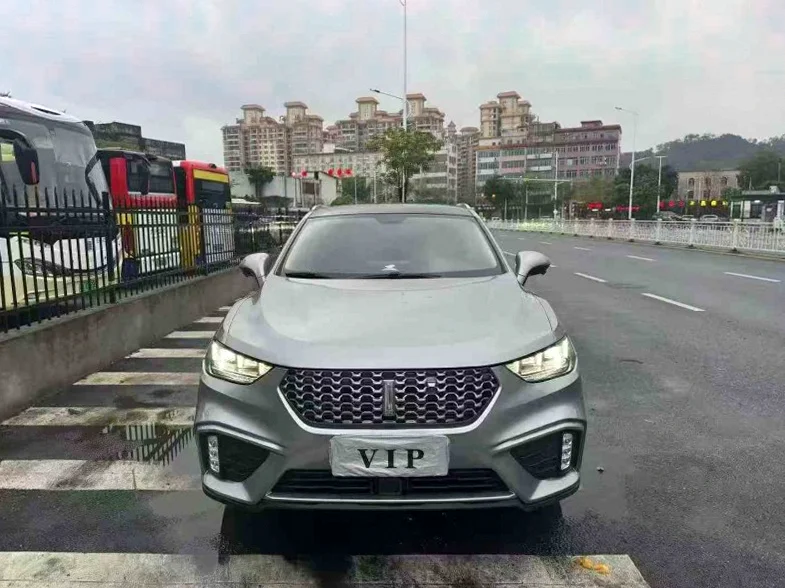 开封2024年宝马5系抵押车 正面外观一