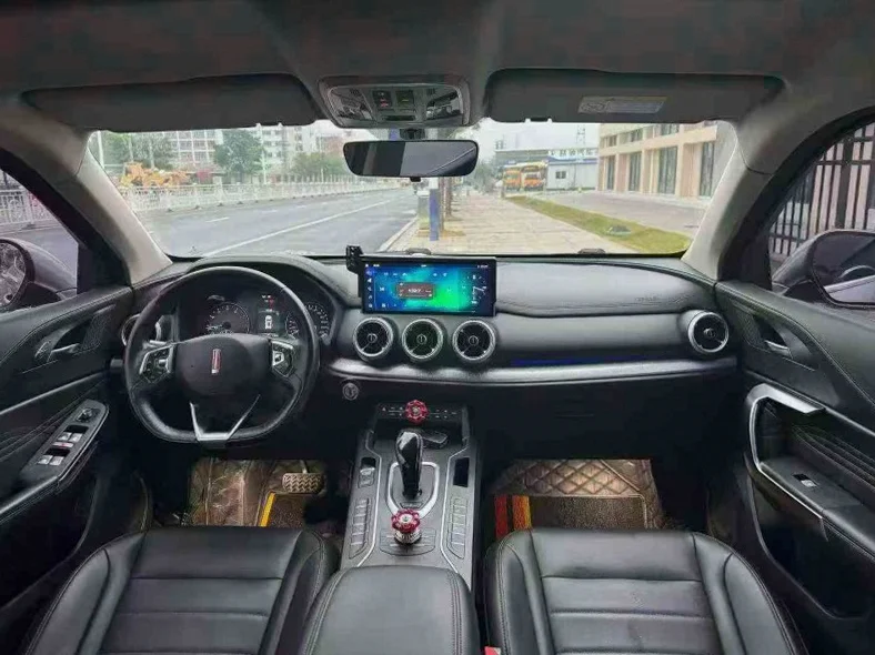 宝马5系 驾驶室