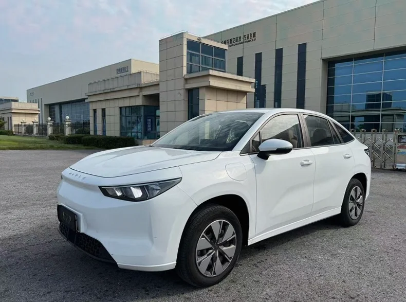 曹操汽车曹操60 正面外观三