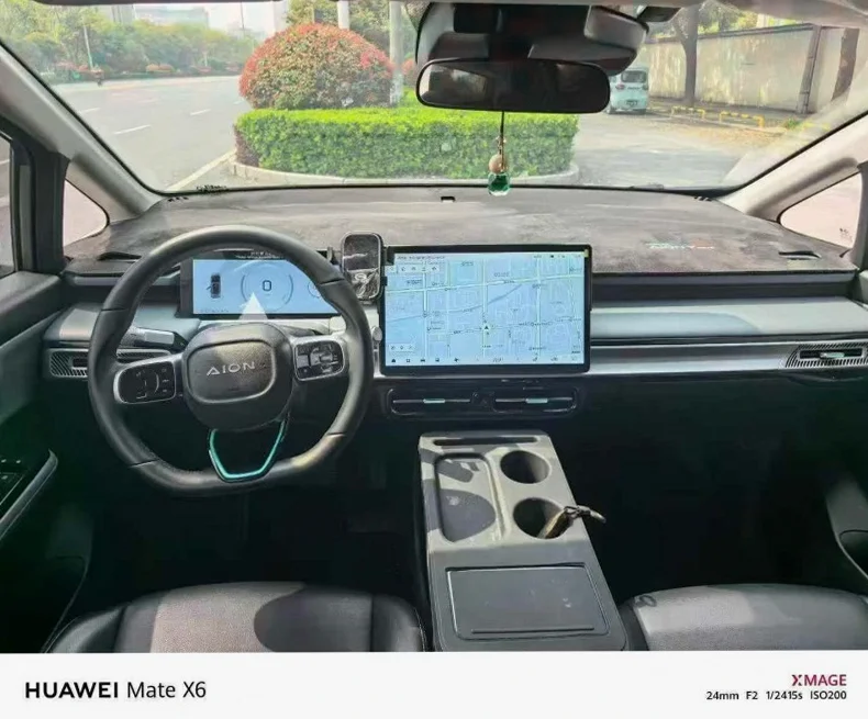 传祺埃安Y 内饰前排