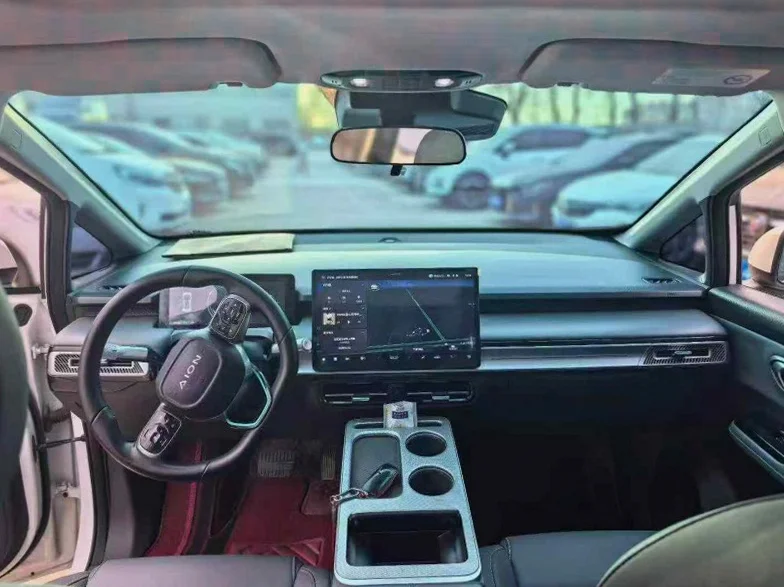 传祺埃安Y 内饰前排