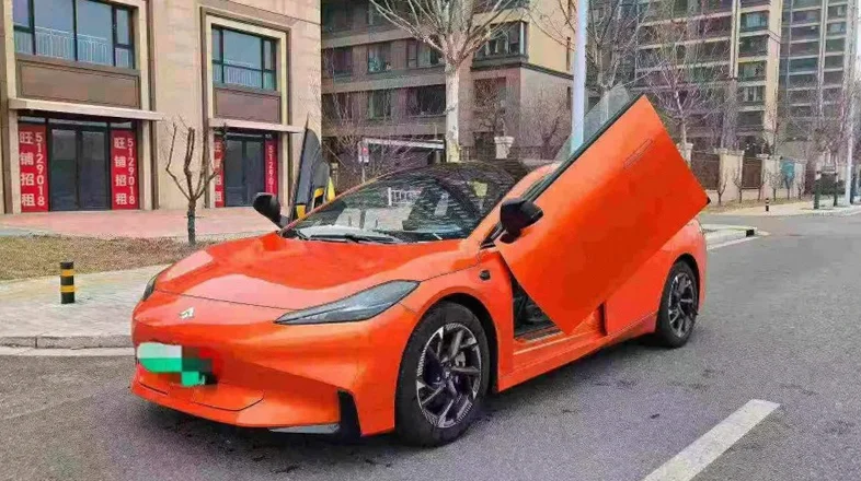 传祺昊铂GT 正面外观二