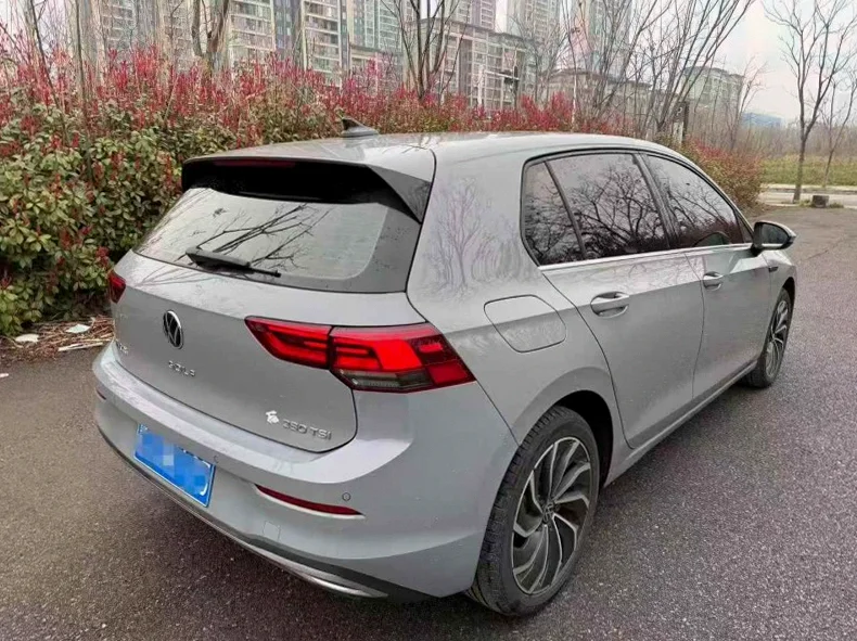 大众高尔夫 后面外观三