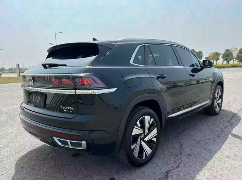 大众途昂 内饰后排